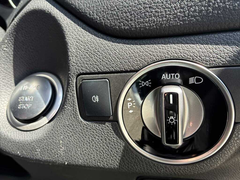 Mercedes-Benz GLA Class Amg Line Grey #30