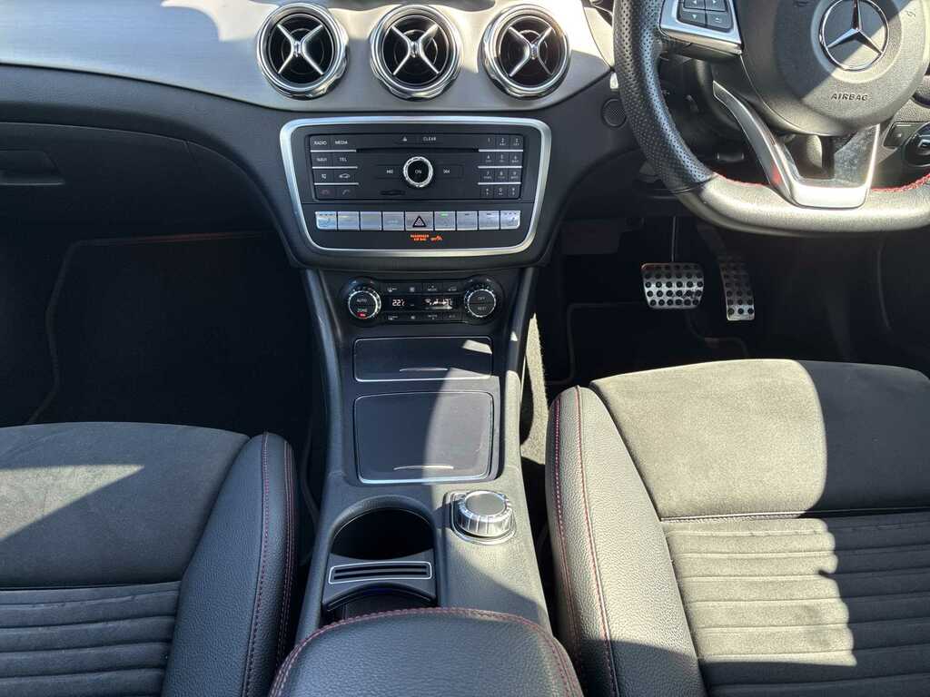 Mercedes-Benz GLA Class Amg Line Grey #13