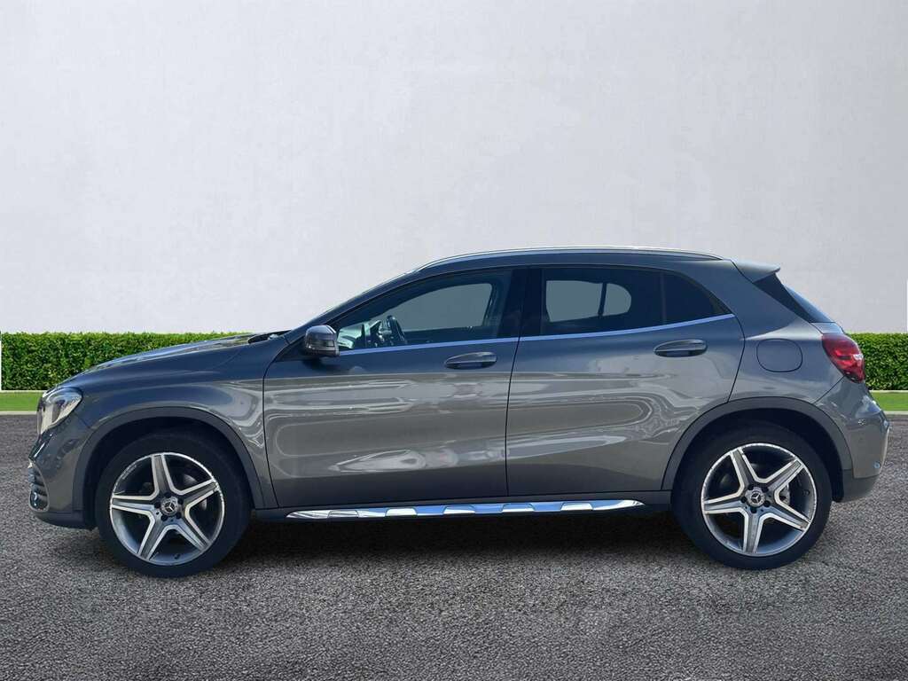 Mercedes-Benz GLA Class Amg Line Grey #19