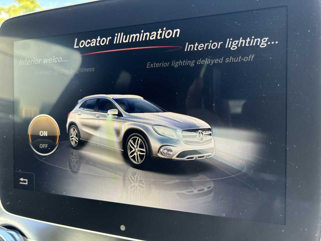 Mercedes-Benz GLA Class Amg Line Grey #39