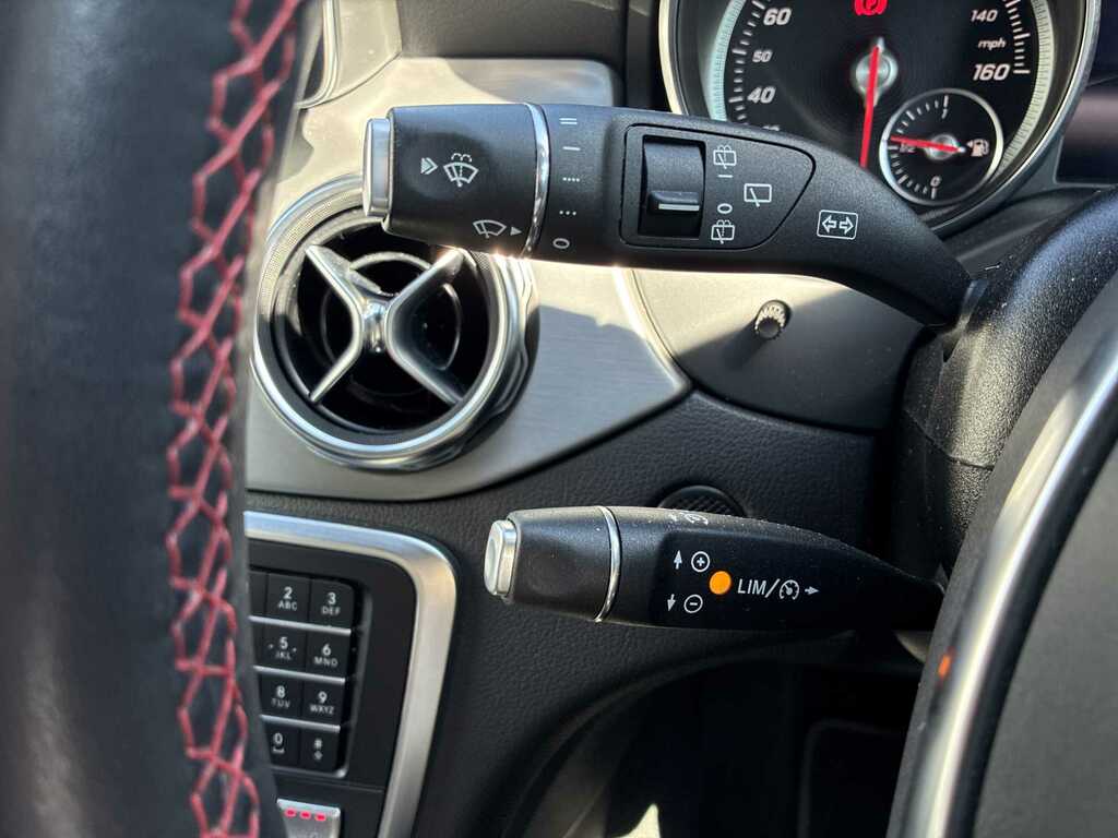 Mercedes-Benz GLA Class Amg Line Grey #28