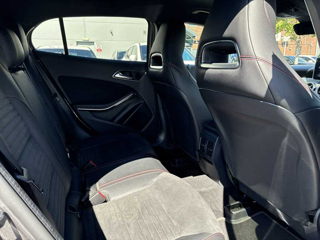 Mercedes-Benz GLA Class Amg Line Grey #16