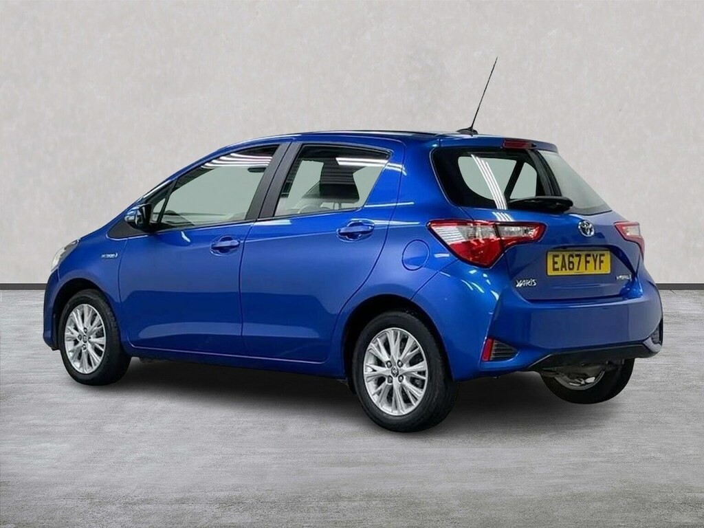 Toyota Yaris 1.5 Vvt-h Icon Tech Hatchback Hybrid E- Blue #2