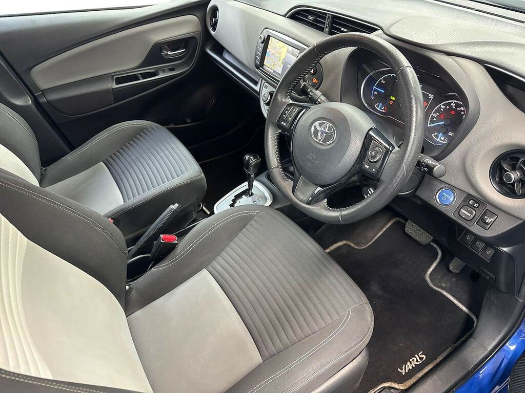 Toyota Yaris Excel Grey #15