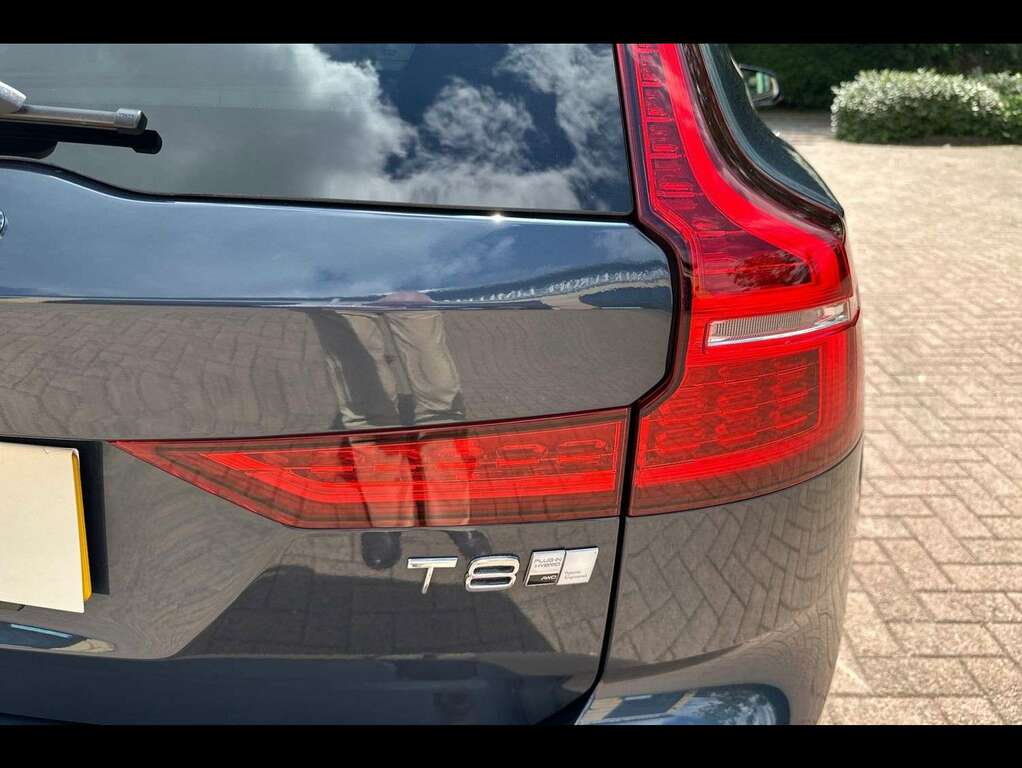 Volvo V60 2.0 T8 455 Phev Ultra Dark Awd Green #36