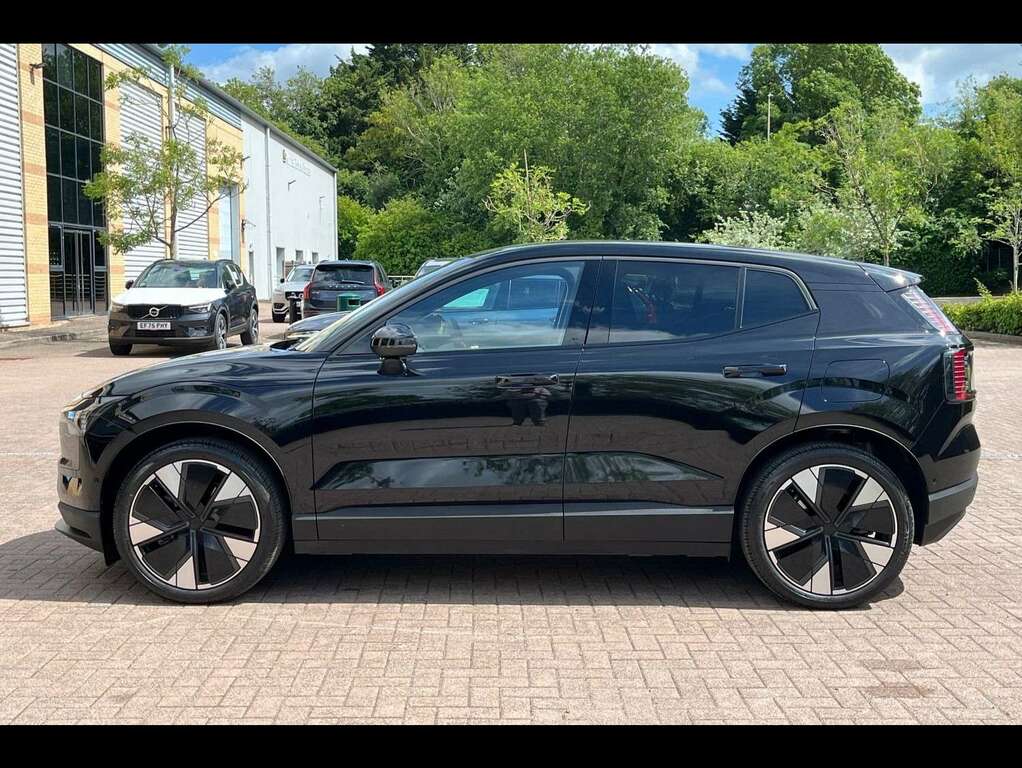 Volvo EX30 Single Motor Extended Range 69Kwh Ultra #19