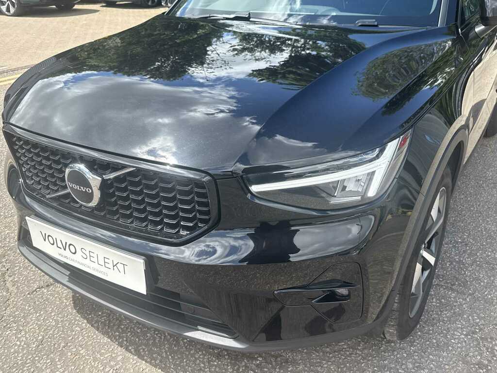 Volvo XC40 2.0 B3p Plus Dark Black #4