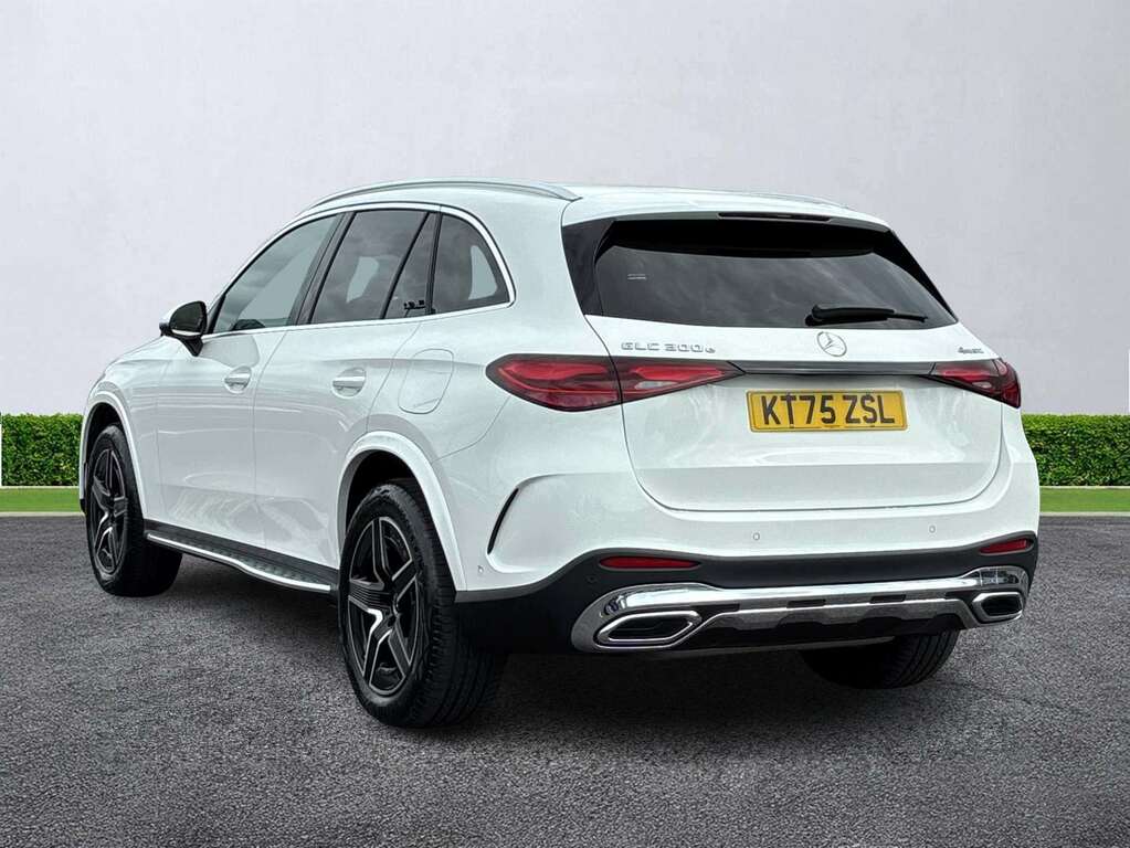 Mercedes-Benz GLC Class Glc 300E 4Matic Amg Line 9G-tronic KT75ZSL White #2