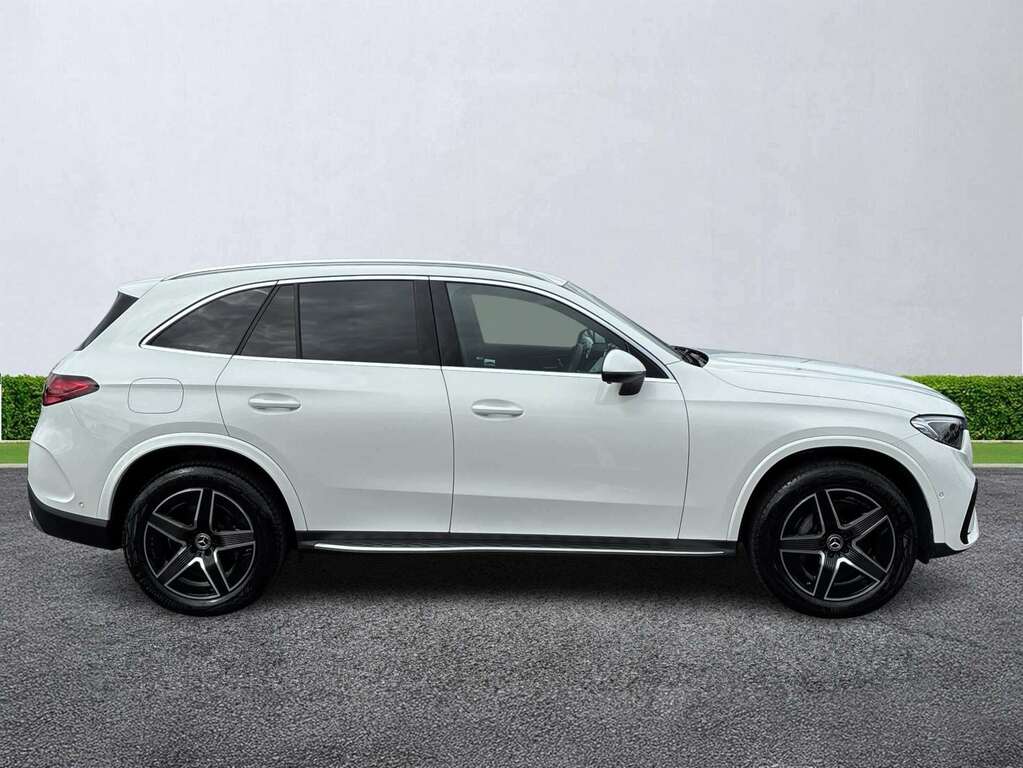 Mercedes-Benz GLC Class Glc 300E 4Matic Amg Line 9G-tronic KT75ZSL White #3