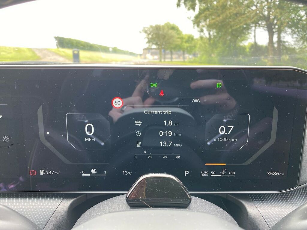 Kia 81.4Kwh Air Red #10