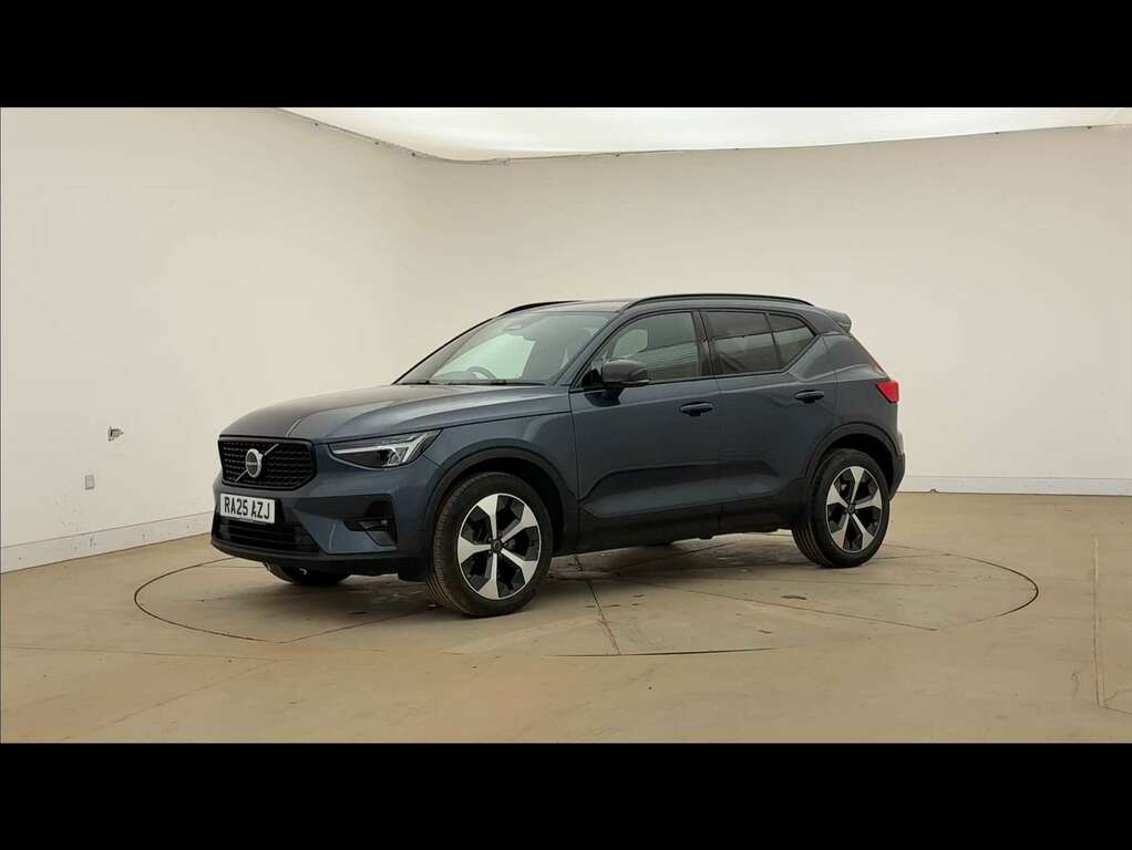 Volvo XC40 Ultra Blue #37