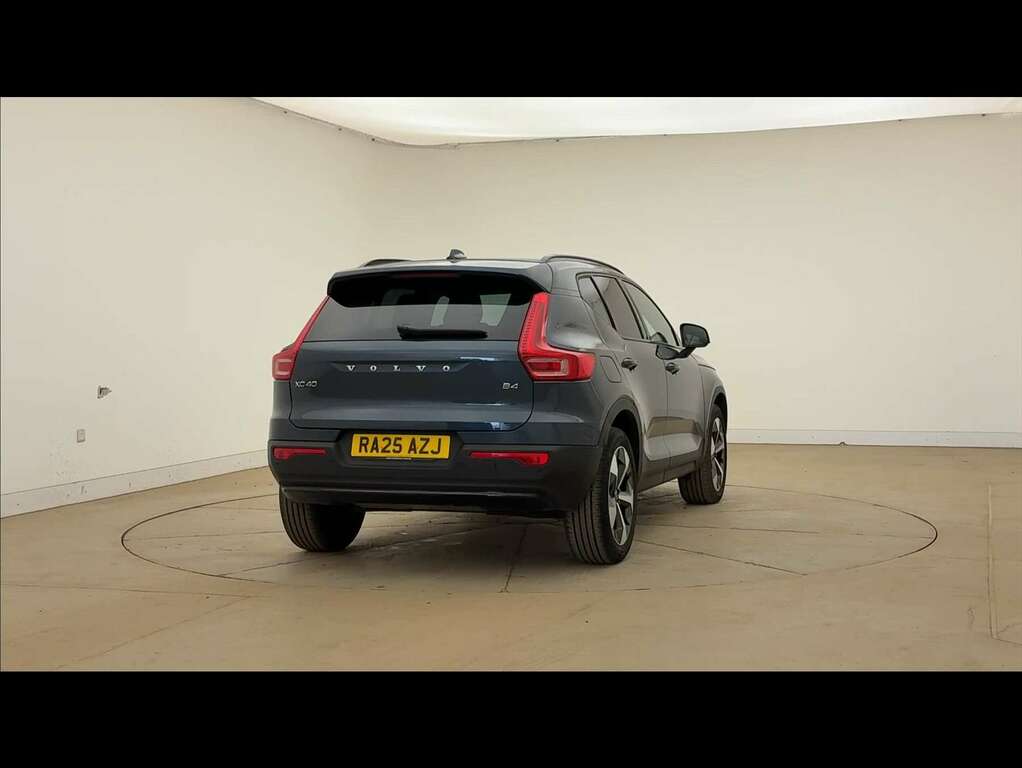 Volvo XC40 Ultra Blue #34