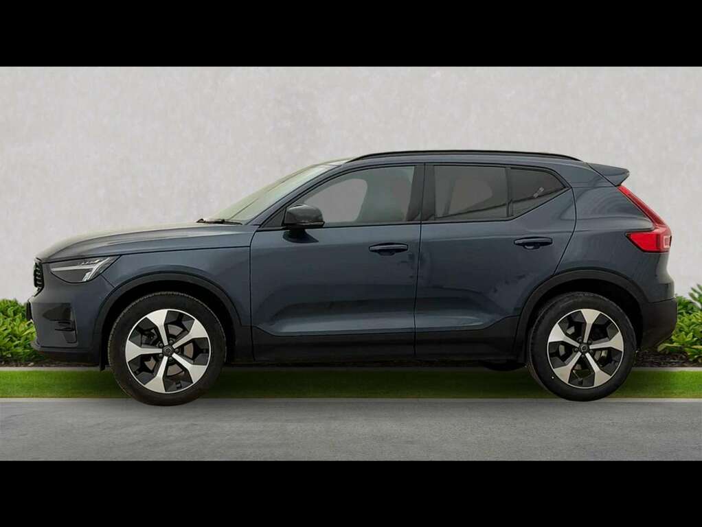Volvo XC40 Ultra Blue #19