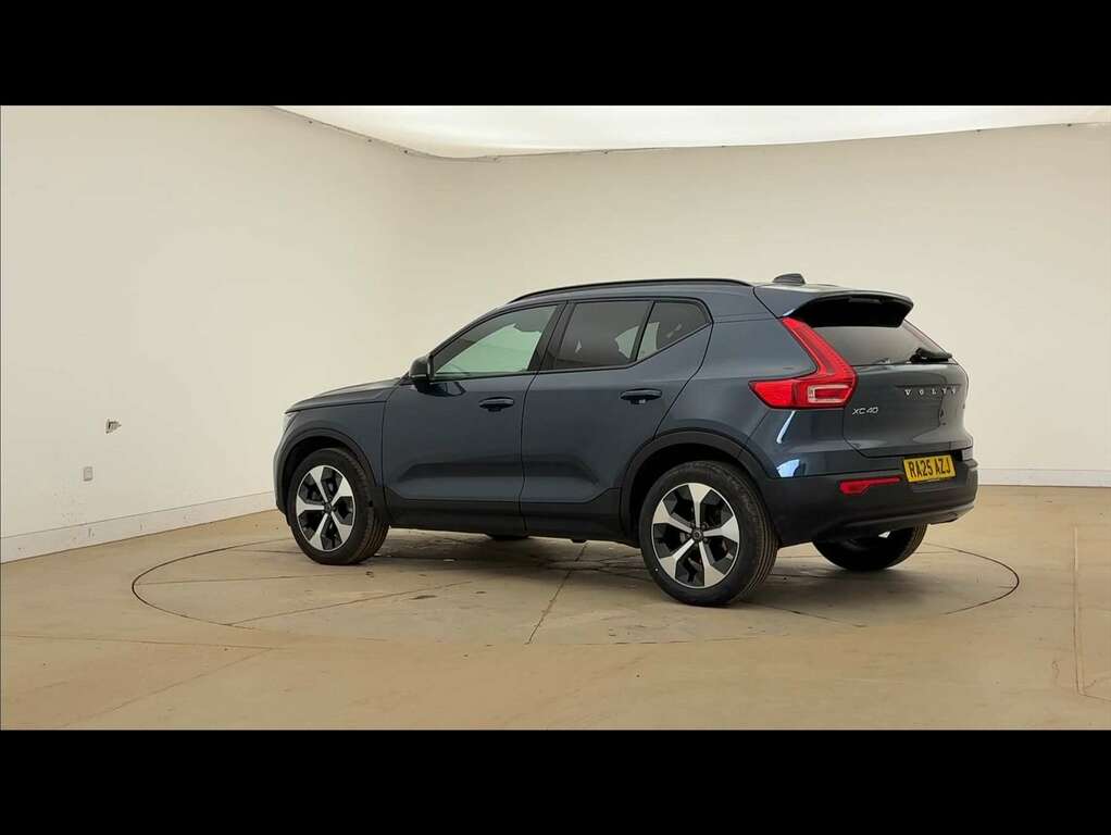 Volvo XC40 Ultra Blue #22