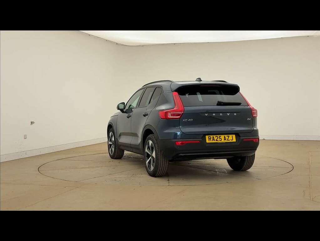 Volvo XC40 Ultra Blue #27