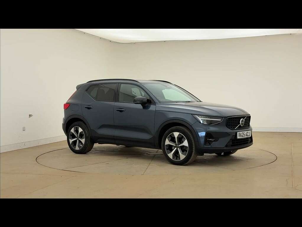 Volvo XC40 Ultra Blue #38