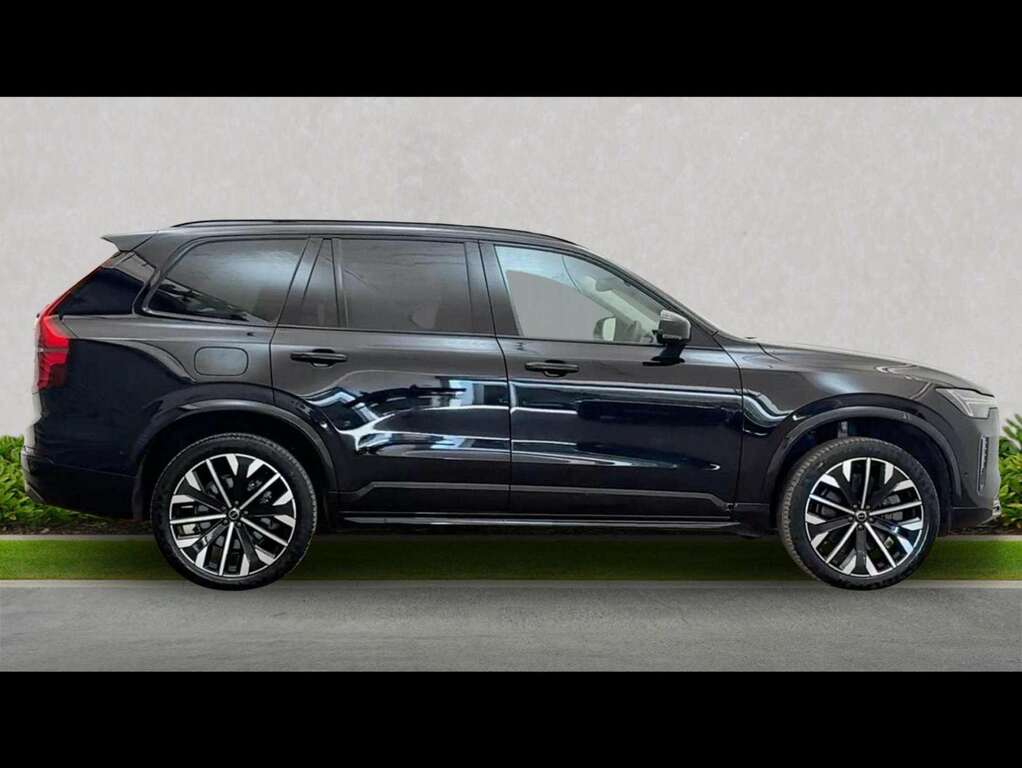 Volvo XC90 2.0 T8 Phev Ultra Dark Awd Geartronic Black #3