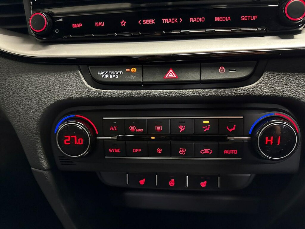 Kia Xceed Petrol Green #22