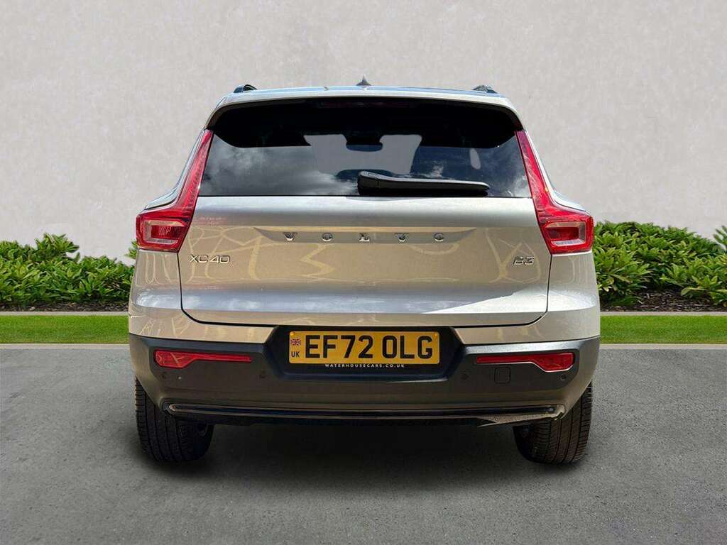 Volvo XC40 2.0 B3p Plus Dark Silver #4