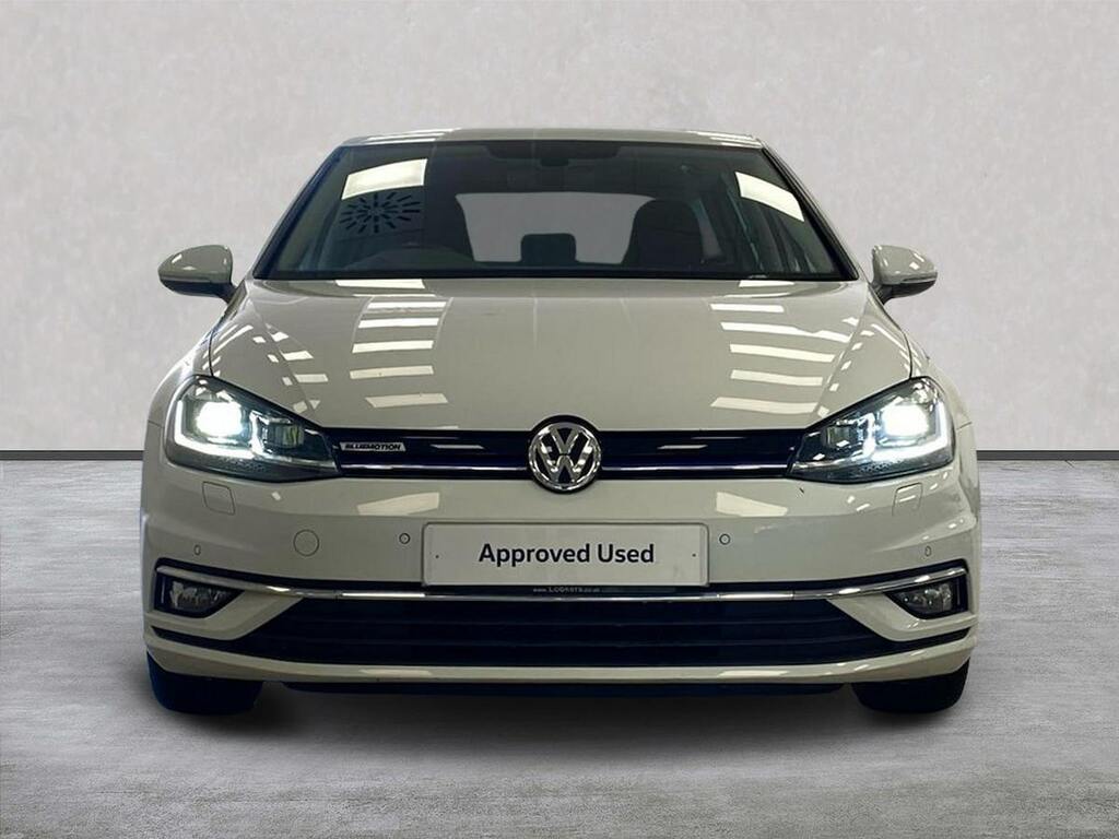 Volkswagen Golf 1.5 Tsi Evo Match Edition Hatchback Man White #5