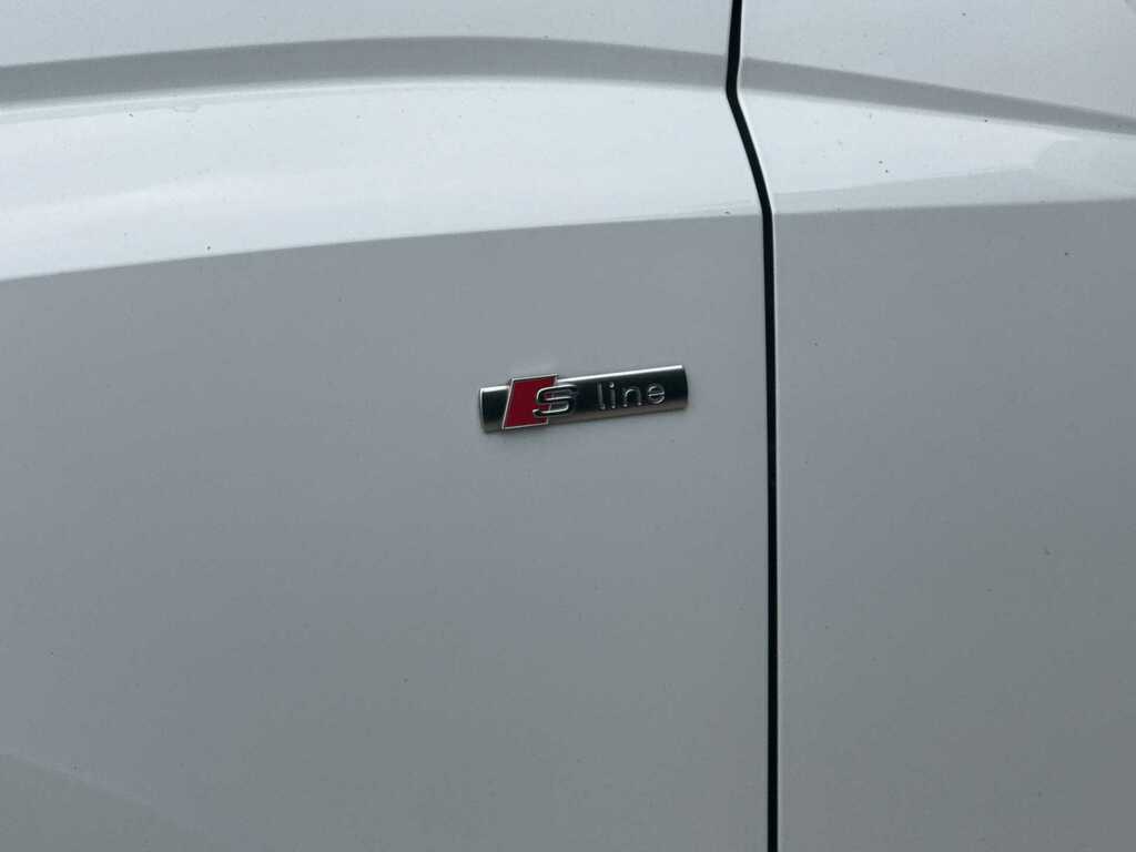 Audi Q3 35 Tfsi S Line S Tronic White #6