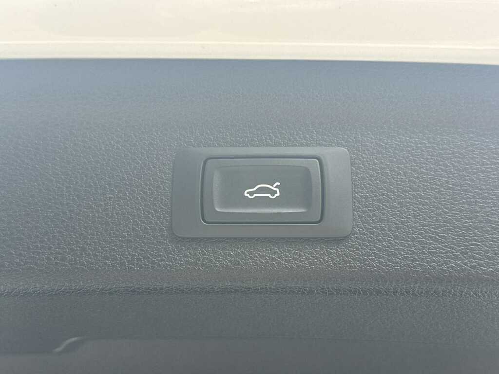 Audi Q3 Tdi S Line White #17