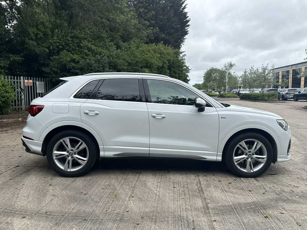 Audi Q3 Tdi S Line White #18