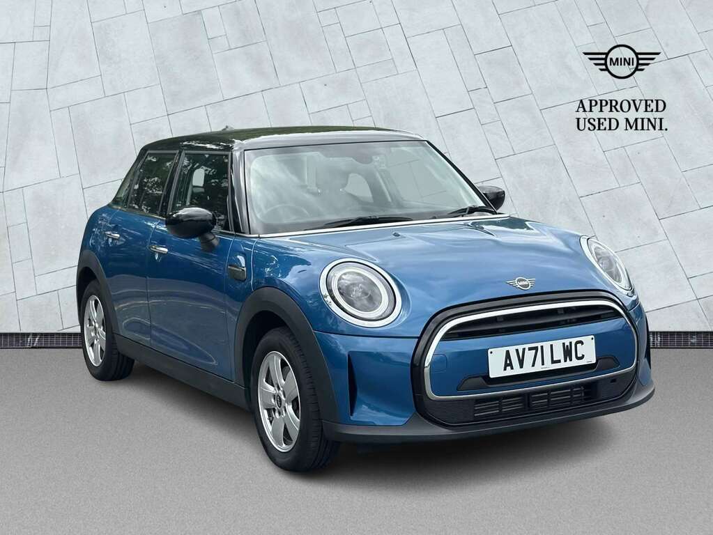 Mini Hatch 1.5 Cooper Classic Blue