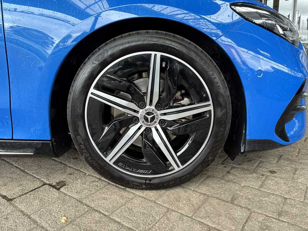Mercedes-Benz CLA Class Cla 180 Amg Line Executive KO75GFJ Blue #6