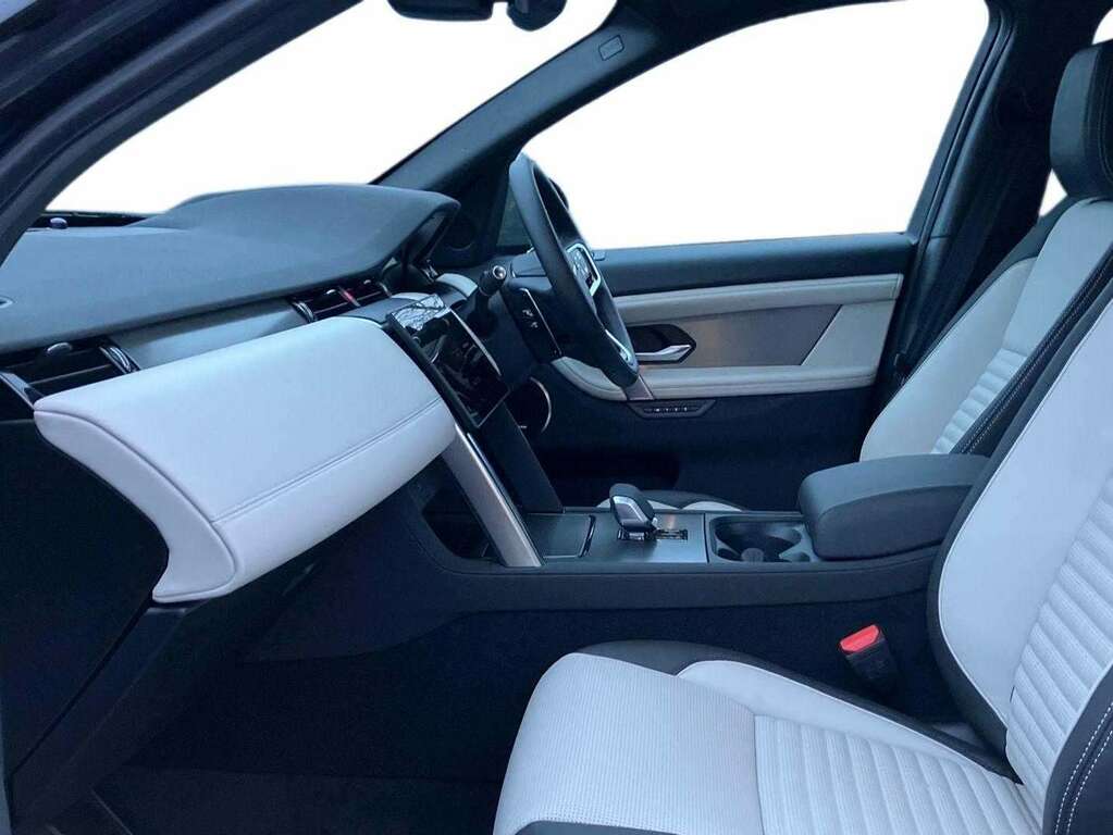 Land Rover Discovery Sport 1.5 P270e Dynamic Hse 5 Seat Blue #3