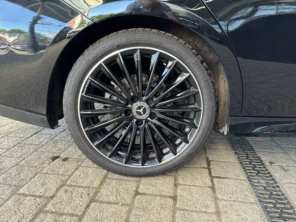 Mercedes-Benz CLA Class Cla 220D Amg Line Premium Plus Tip Black #6