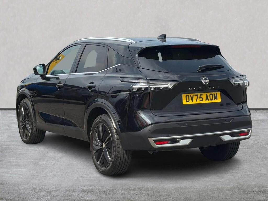 Nissan Qashqai 1.3 Dig-t Mhev Tekna Suv Hybrid OV75AOM Black #2