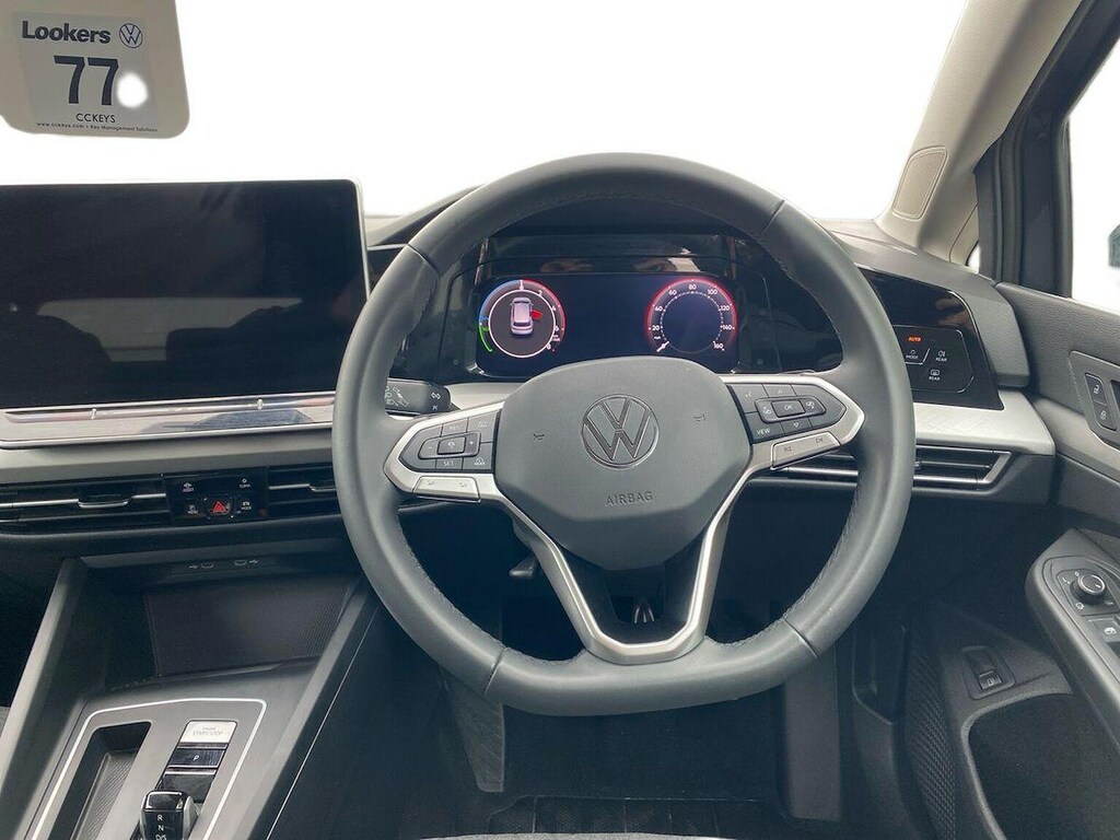 Volkswagen e-Golf 1.5 Tsi Ehybrid 19.7Kwh Match Hatchback Black #9
