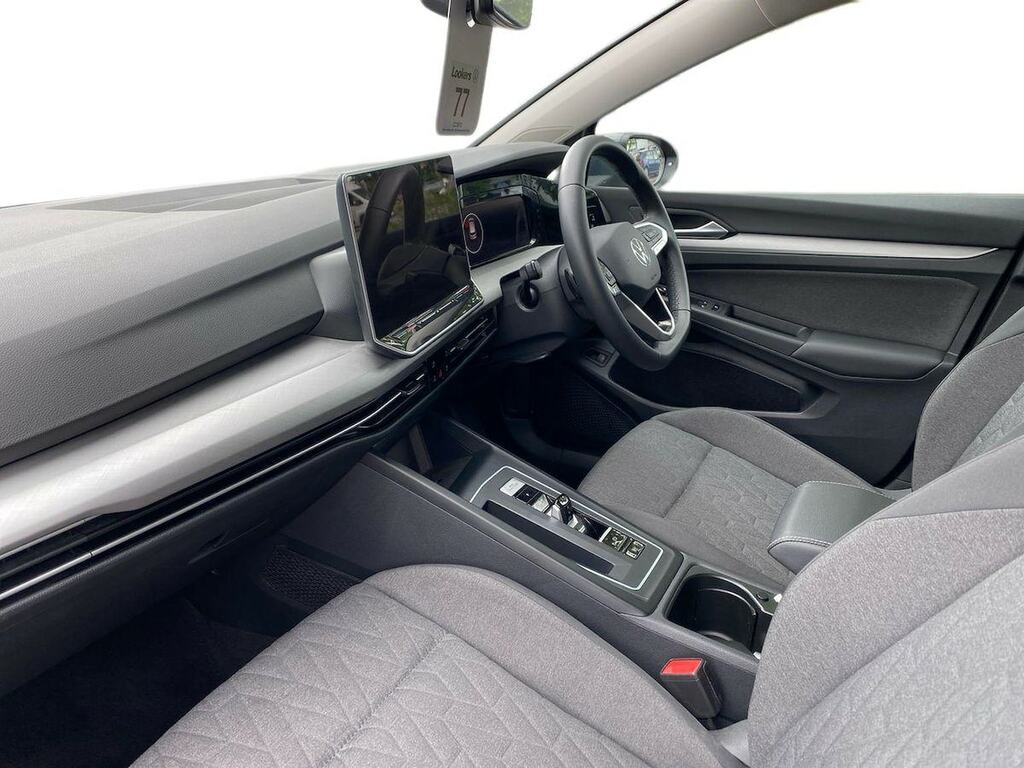 Volkswagen e-Golf 1.5 Tsi Ehybrid 19.7Kwh Match Hatchback Black #7