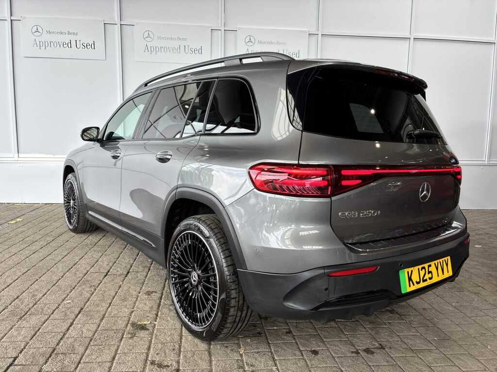 Mercedes-Benz EQB Eqb 250 140Kw Urban Edition 70.5Kwh Grey #2