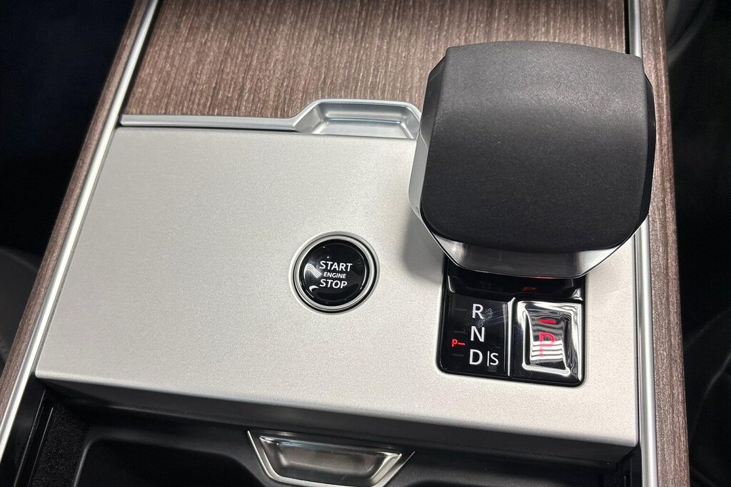 Land Rover Range Rover 3.0 D350 Sv Black #12