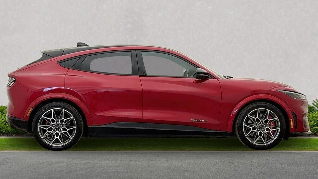 Ford Mustang Mach-E Extended Range 91Kwh Gt Suv Red #3