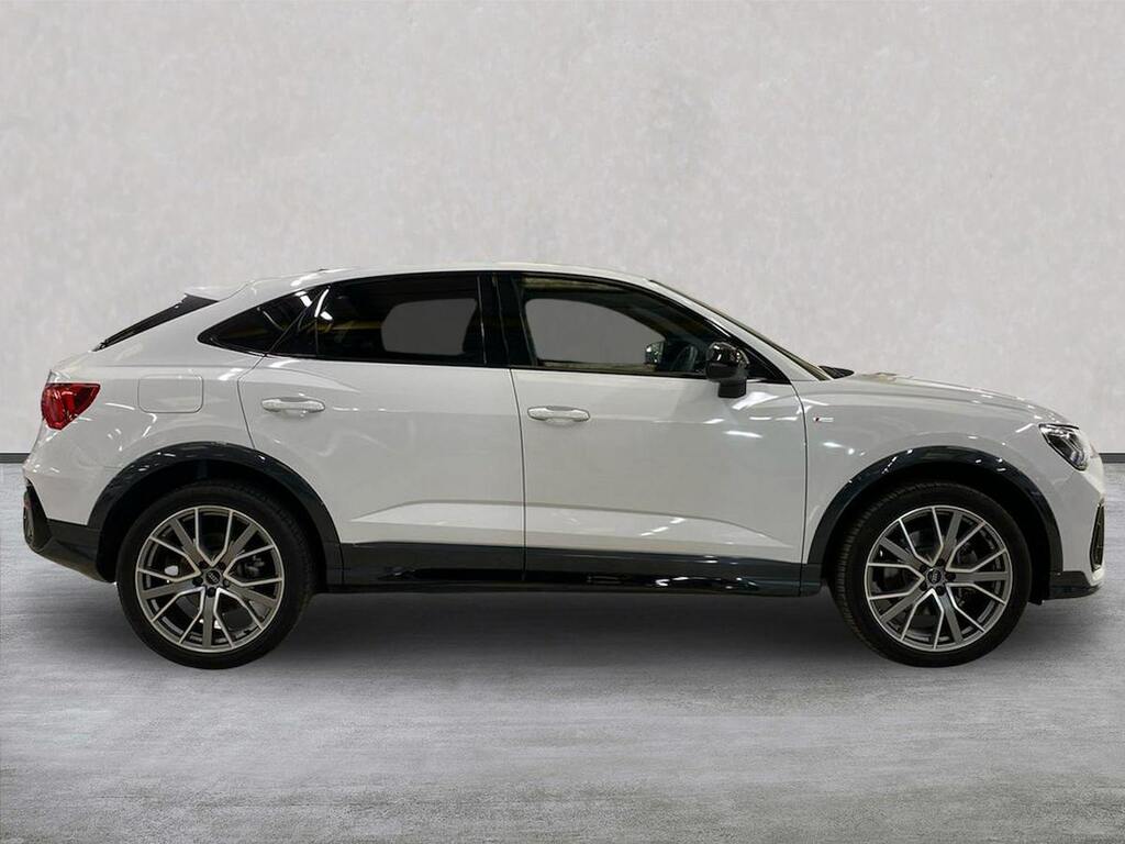 Audi Q3 2.0 Tfsi 40 Black Edition Sportback S T White #3