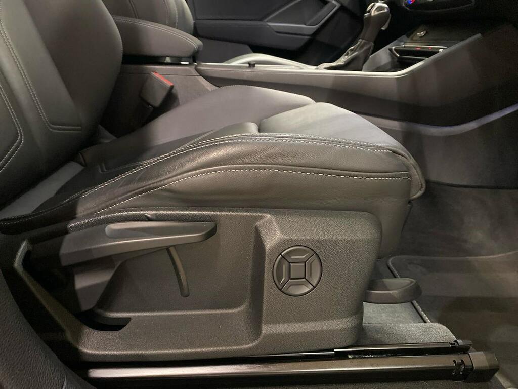 Audi Q3 35 Tfsi Black Edition S Tronic Tech Pack Black #30