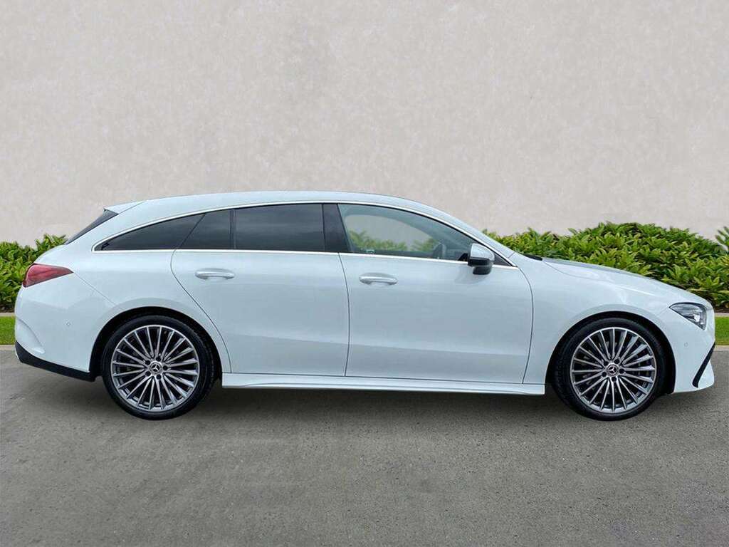 Mercedes-Benz CLA Class Cla 200 Amg Line Premium Tip White #3
