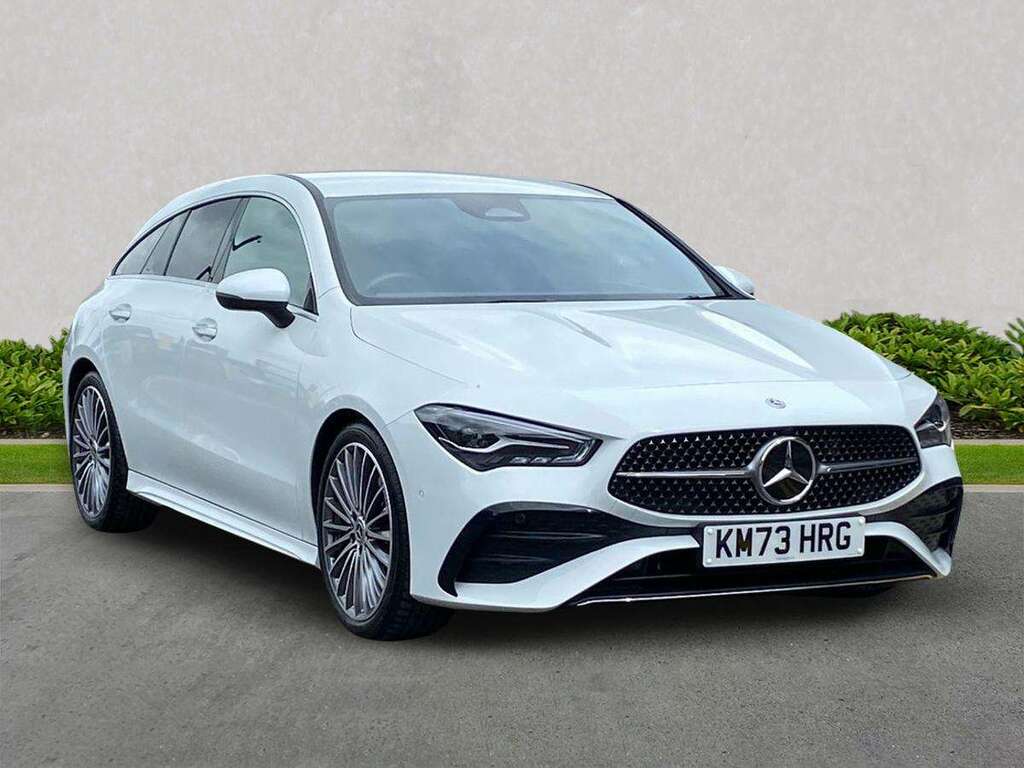 Mercedes-Benz CLA Class Cla 200 Amg Line Premium Tip White
