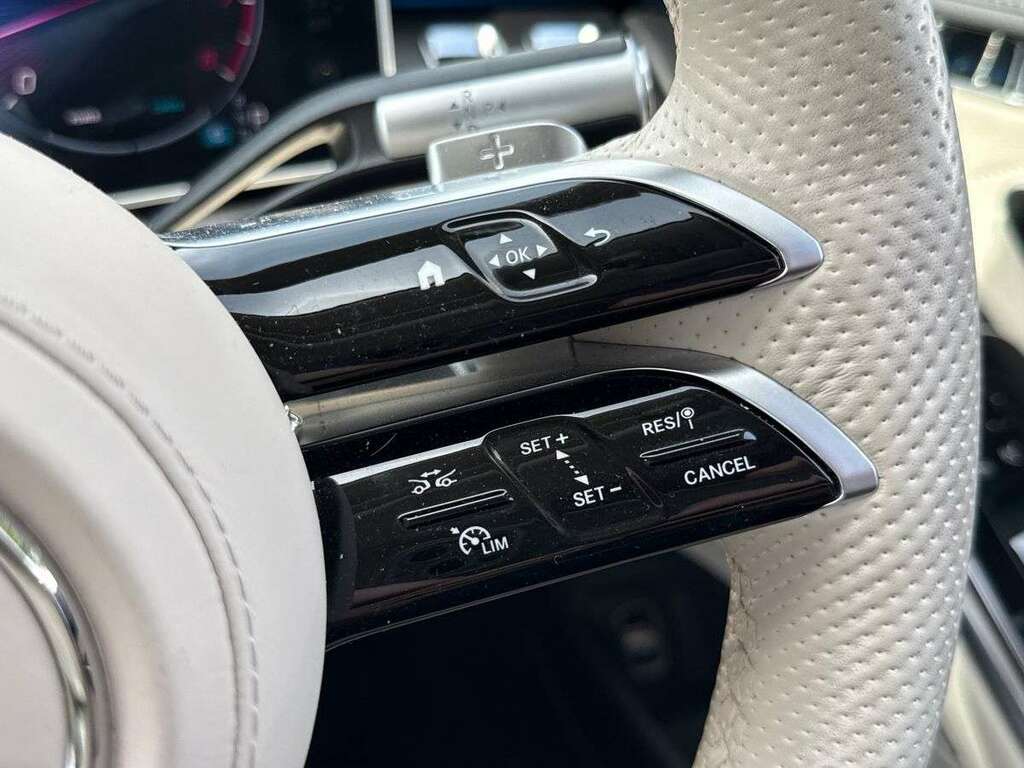 Mercedes-Benz S Class Saloon Black #27