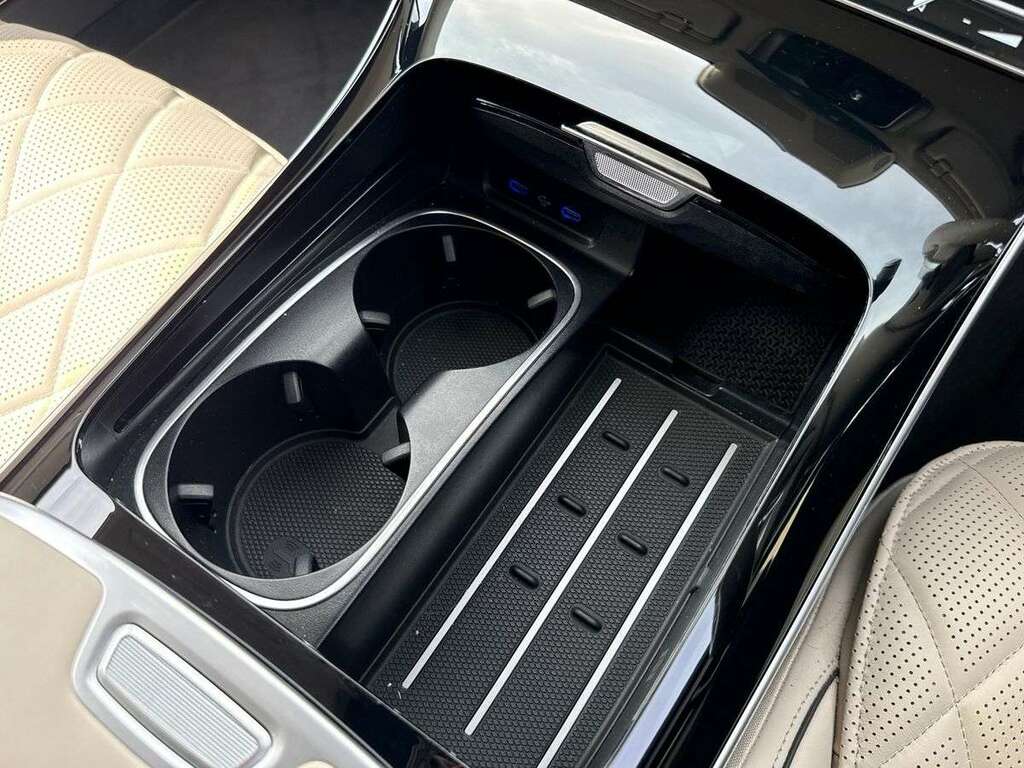 Mercedes-Benz S Class Saloon Black #32