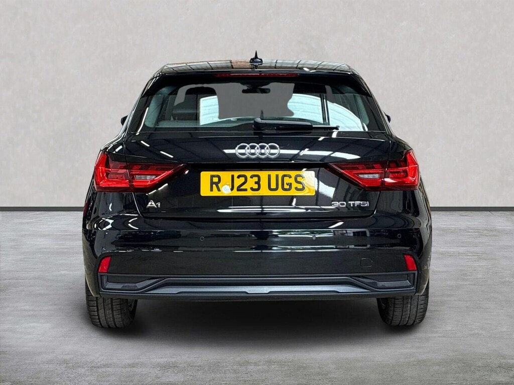 Audi A1 1.0 Tfsi 30 Sport Sportback Euro Black #4