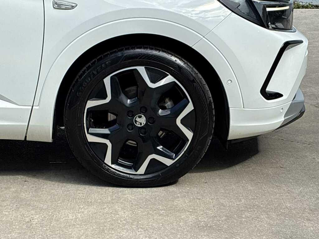 Vauxhall Grandland 1.2 Turbo Ultimate White #6