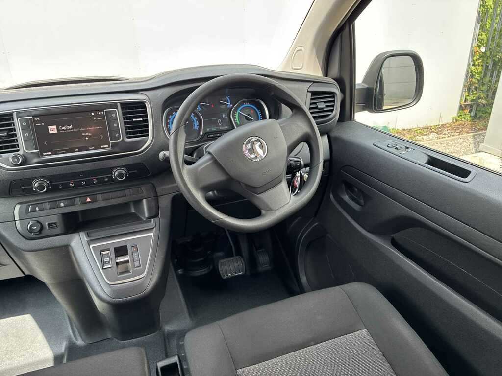 Vauxhall Vivaro 3100 75Kwh Dynamic Panel Van 6Dr L1 Grey #14