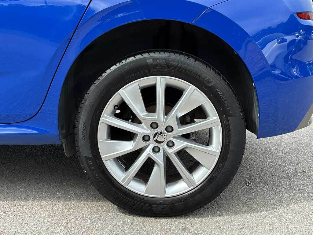 Skoda Kamiq 1.0 Tsi 95 Se Blue #6