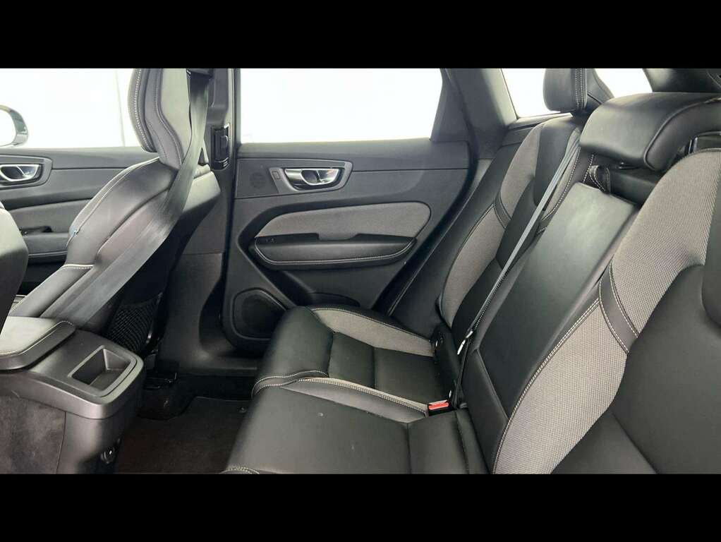 Volvo XC60 B4 P Awd Plus Dark Blis 360 Camera Grey #9