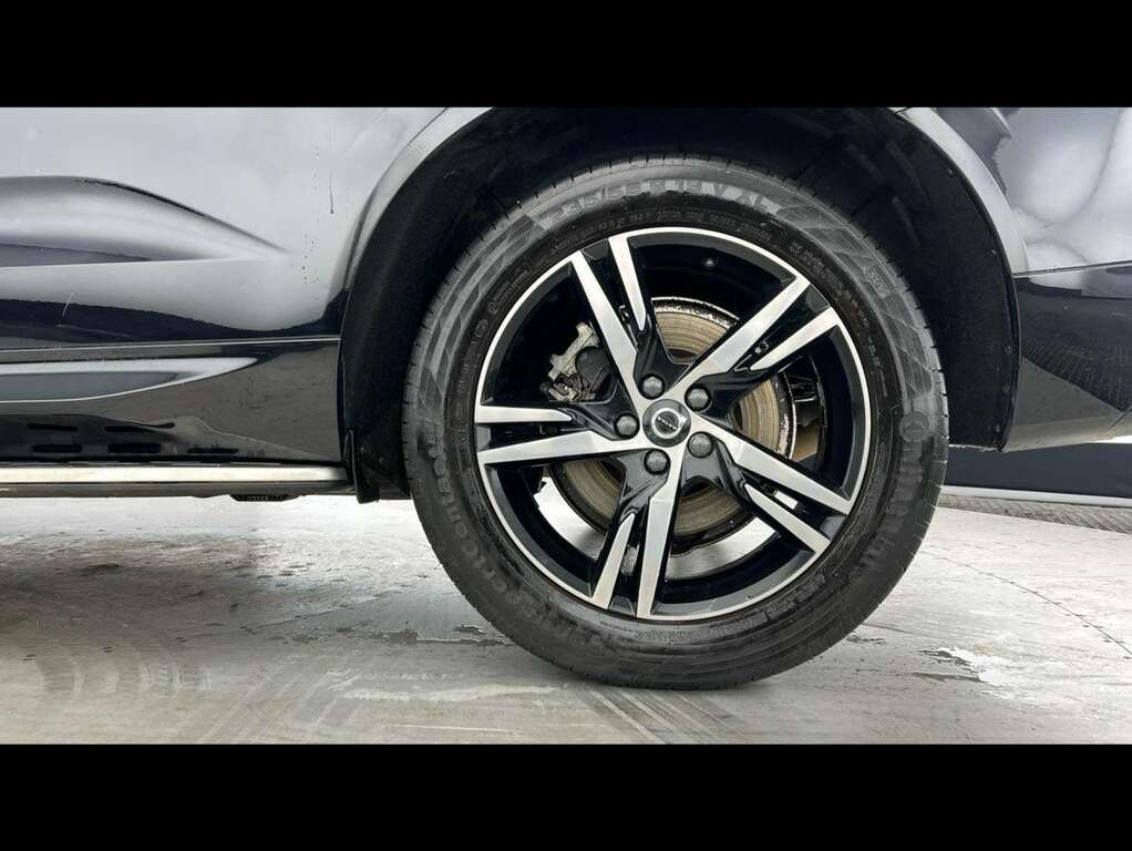 Volvo XC60 2.0 B4d R Design Awd Geartronic Black #6