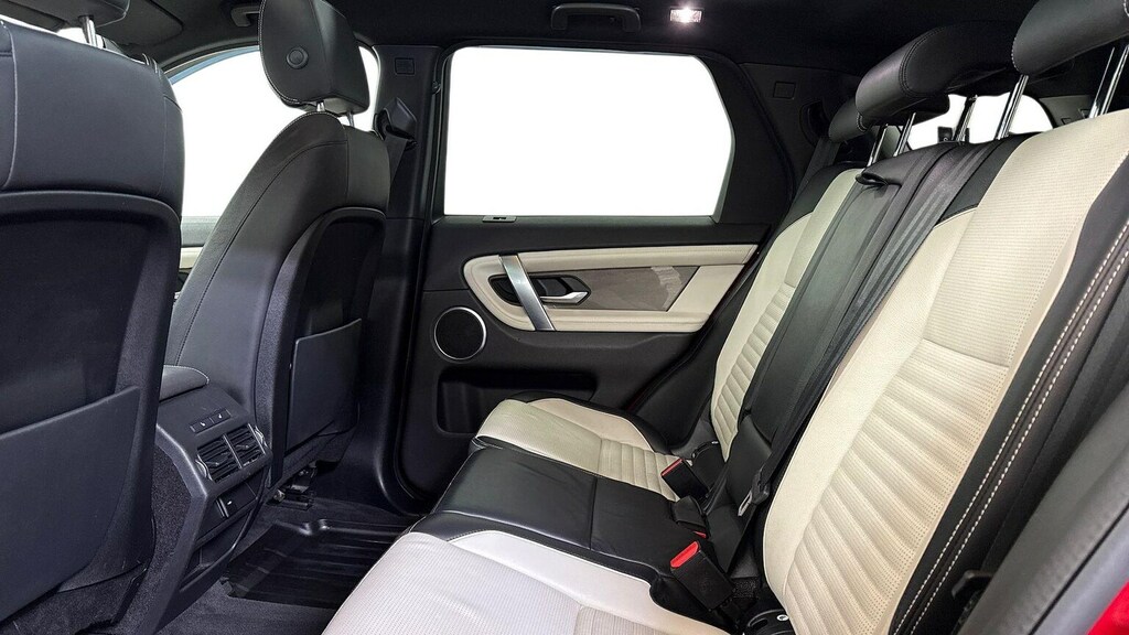 Land Rover Discovery Sport 2.0 D180 R-dynamic S Red #4